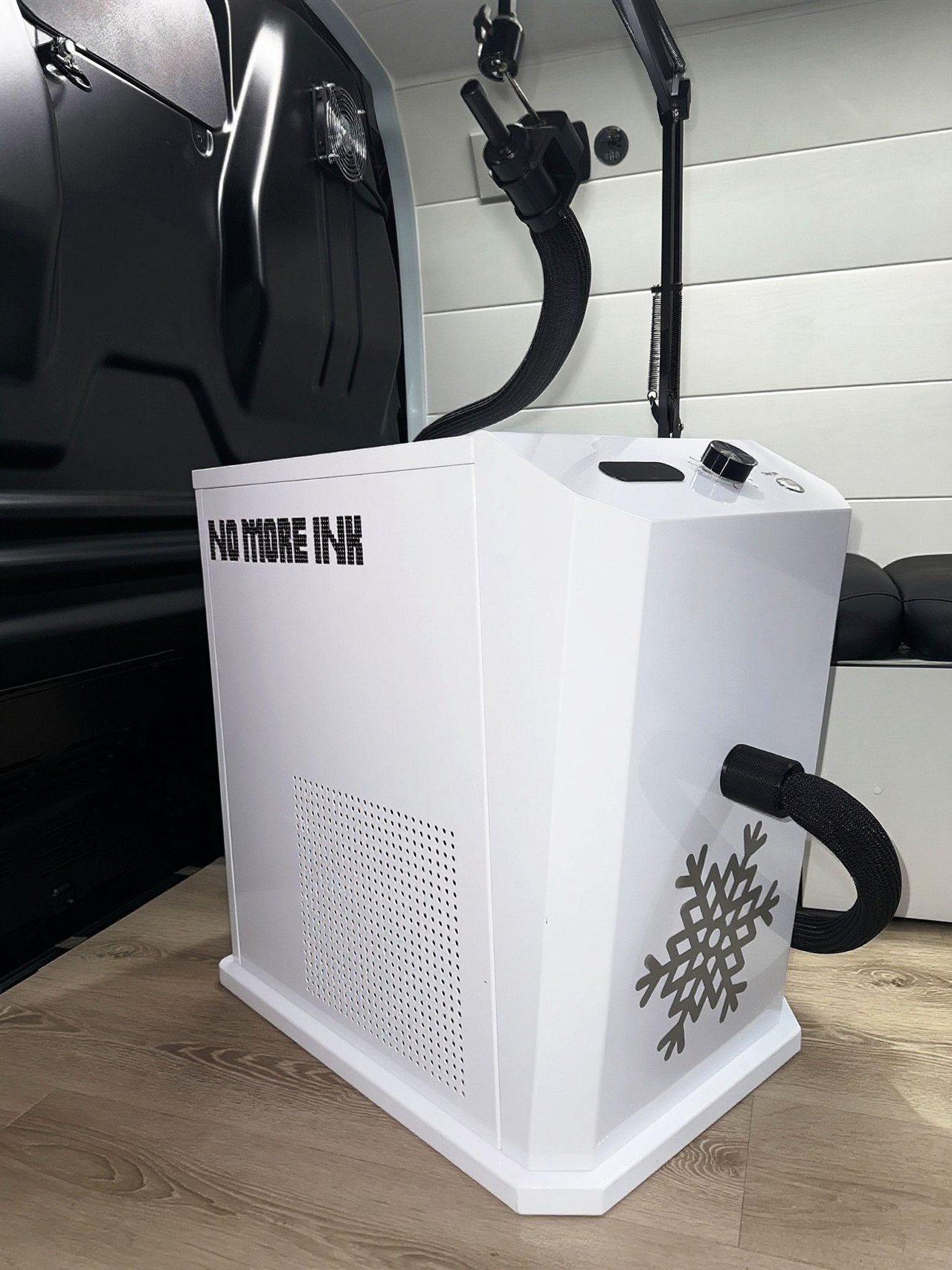 No More Ink skin cooling machine and hose